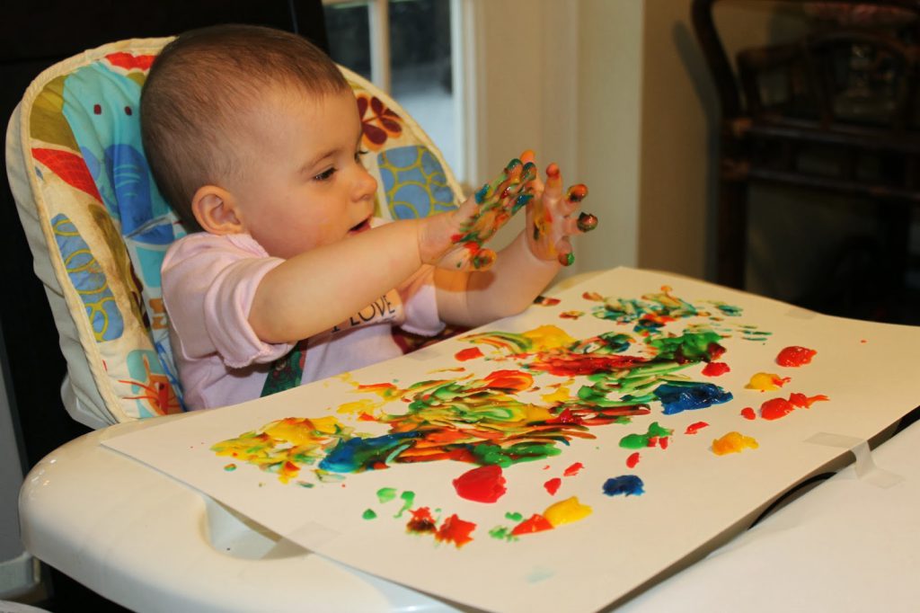رنگ انگشتی برای کودکان دو ساله