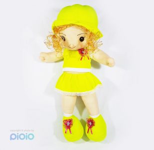 عروسک دختر بتی-پیویو