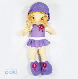 عروسک دختر بتی-پیویو