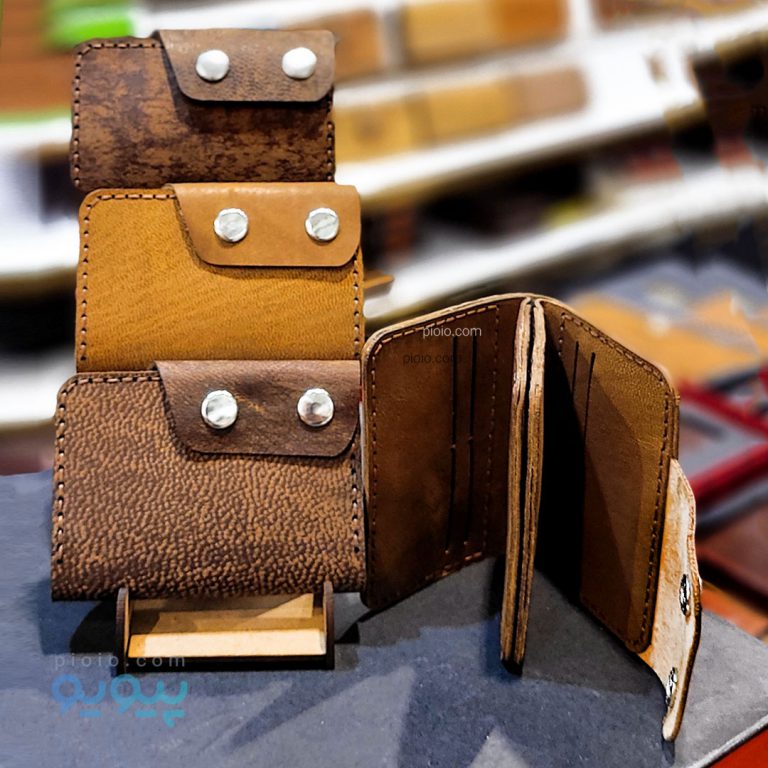 کیف جاکارتی چرم طبیعی داخل دوخت دو دکمه