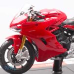 ماکت موتور سیکلت دوکاتی DUCATI برند مایستو