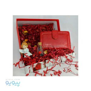 پک ولنتاین با کیف پول قرمز زنانه،پیویو