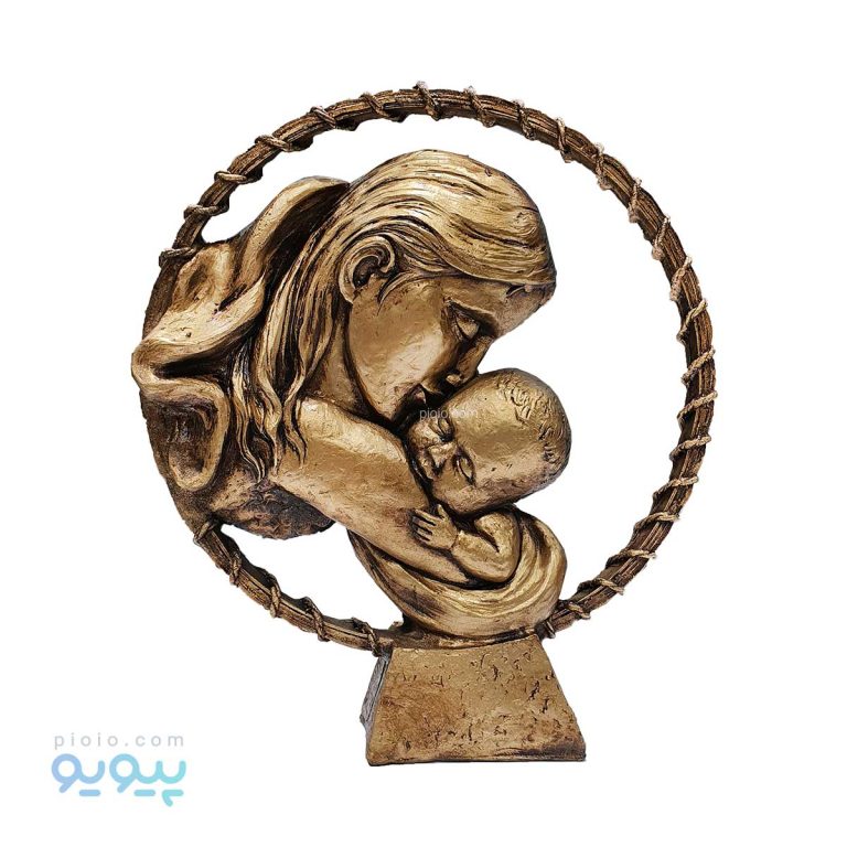 مجسمه مهر مادر،پیویو