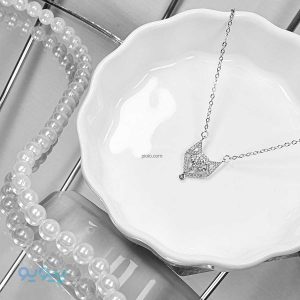 گردنبند طرح گرگ نقره ای - پیویو
